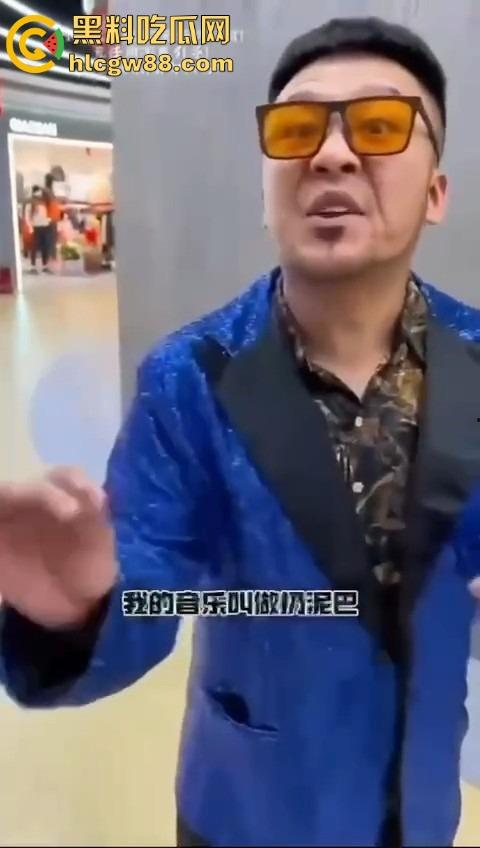 杨坤怒了,模仿他被起诉,博主惊呼明星被模仿也会告人?主要是恶心人还不许骂?-16